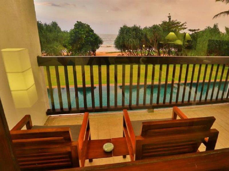 Temple Tree Resort & Spa Бентота Екстер'єр фото